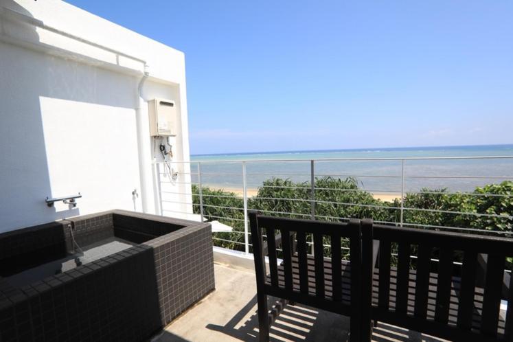 Casa Dumai Oceanvilla นาคิจิน ภายนอก รูปภาพ