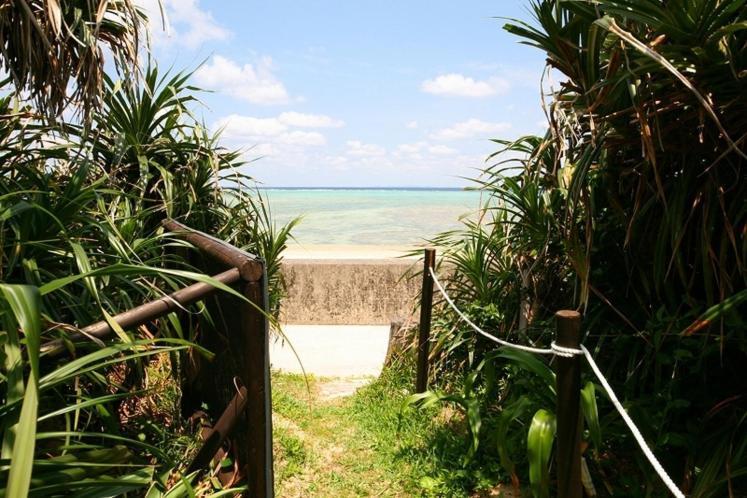Casa Dumai Oceanvilla นาคิจิน ภายนอก รูปภาพ