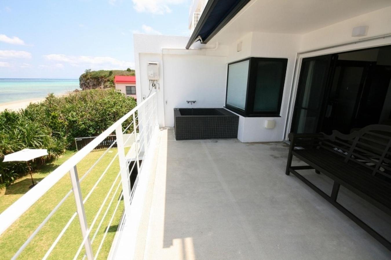 Casa Dumai Oceanvilla นาคิจิน ภายนอก รูปภาพ